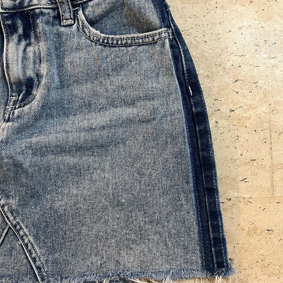 PacSun Acid-Washed Distressed Skirt Size 00 - Picture 3 of 4